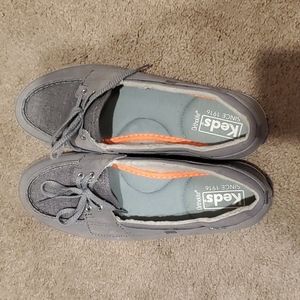 Slip on canvas shoes